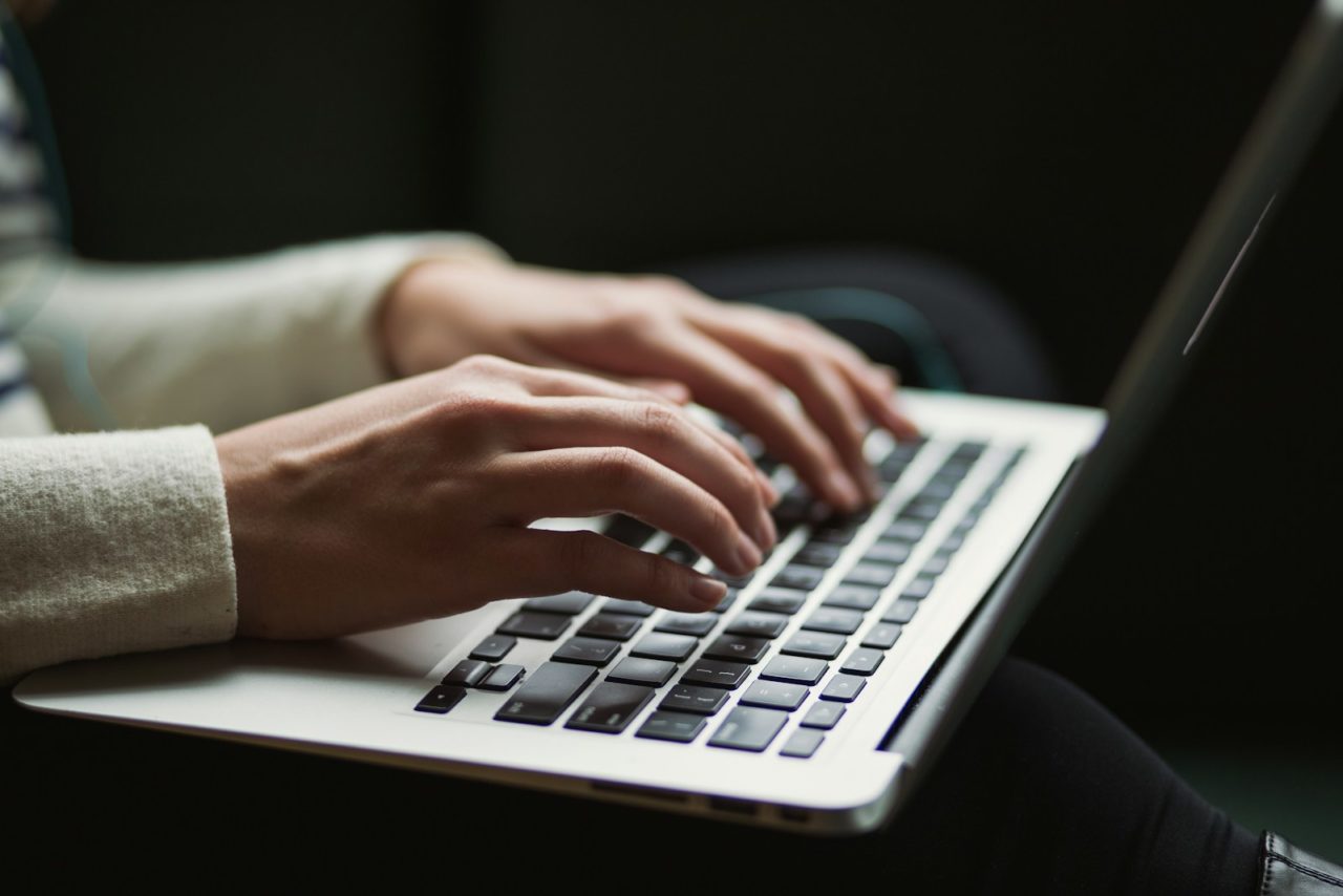 Notater med begreper fra webutvikling og digital design